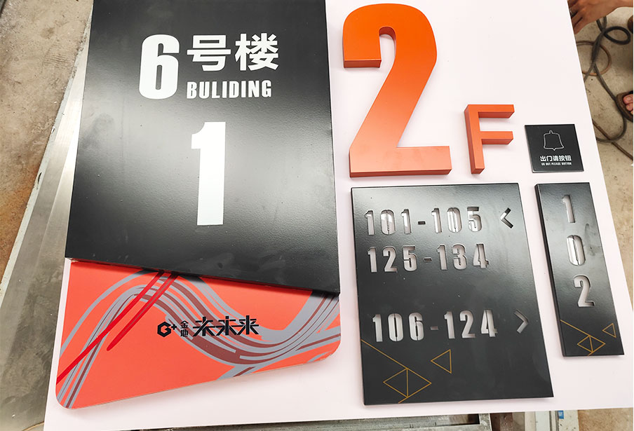 云南不锈钢点阵发光字
