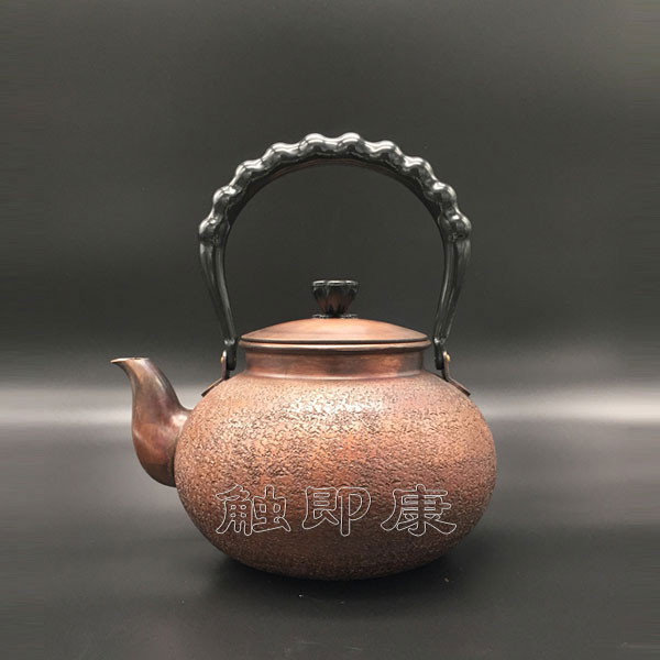 工艺品铜壶用来煮水泡茶有什么好处吗