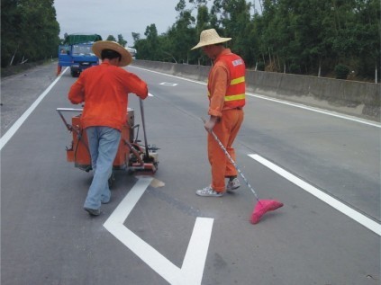 云南道路划线公司介绍交通标线的种类