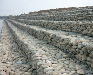 云南格宾石笼网之所以受护堤过程的欢迎是因为其独特的优势