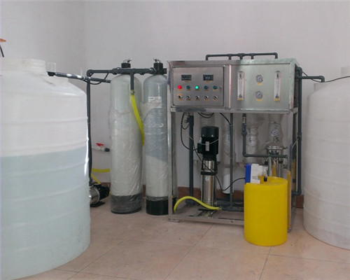 纯净水设备中的反渗透设备在医院行业的用途