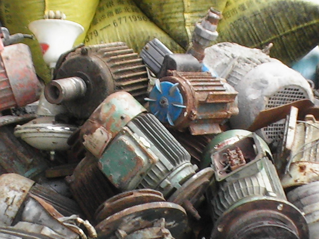 昆山廢鐵回收再生資源廢金屬回收利用的好處同時給予您熱情周到的服務