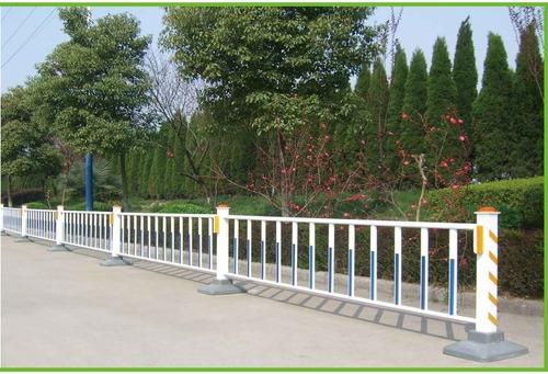 你知道组装式道路护栏与焊接道路护栏有什么区别吗？