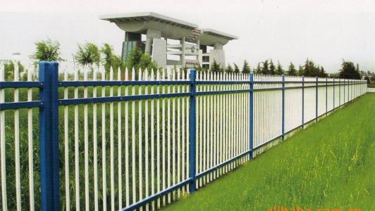 新乡/安阳处理锌钢护栏退色掉漆的几个方法