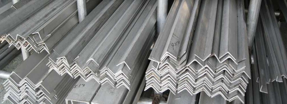 304不锈钢角钢行业亦保持快速发展的态势