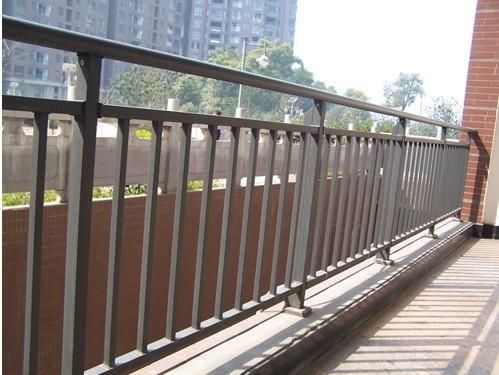 你知道铁艺栏杆有哪些施工工艺吗？