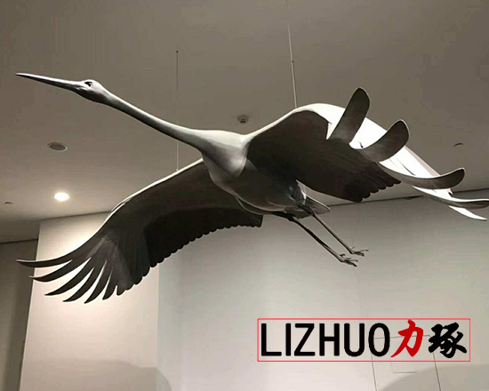 不锈钢飞鹤雕塑