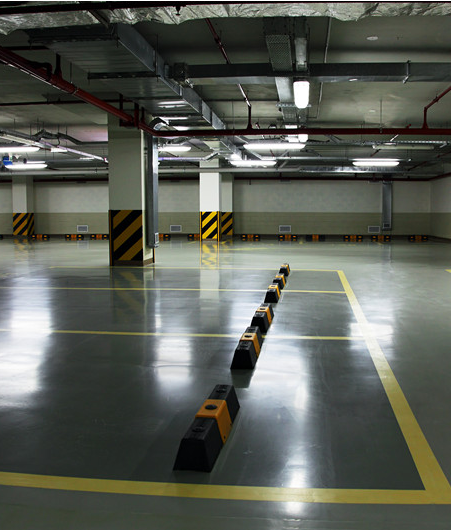 云南昆明停车场标线关于停车场的设计和规划