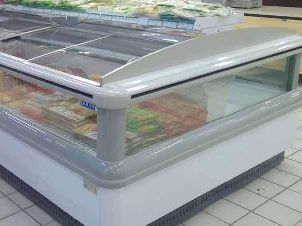 超市冷柜使用中如何减少冷柜结霜结冰现象？
