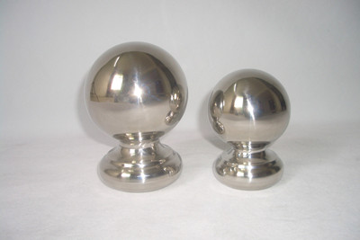 辽宁不锈钢球厂家解析三种不同型号不锈钢球的异同