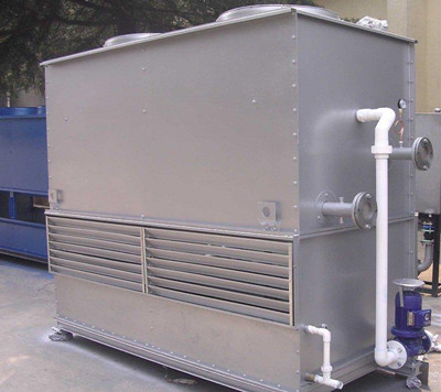 封闭式冷却塔是如何通过喷淋水来增强传热介质