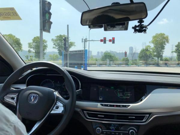 兰州合兴合成树脂瓦厂为您分享重庆启用国内首个5G自动驾驶开放道路示范基地