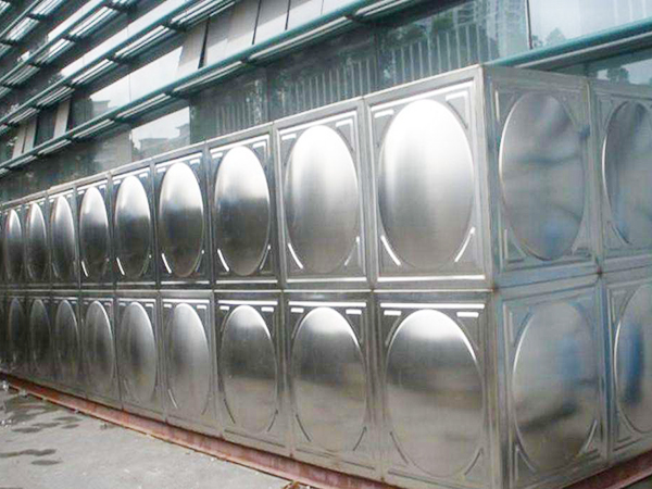 不锈钢保温水箱正确使用方法
