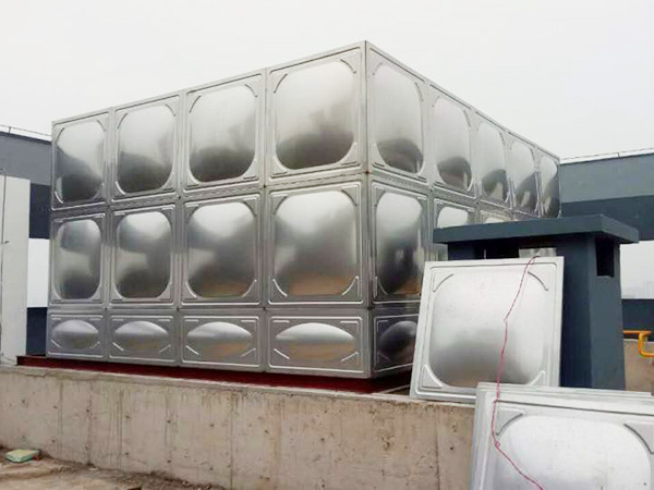 金昌不锈钢保温水箱价位,影响不锈钢水箱价位因素