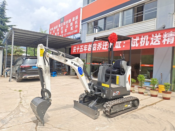 山猫E17Z  卖到玉溪易门
