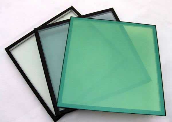 兰州钢化玻璃厂家教您怎样区分那种钢化玻璃会变形
