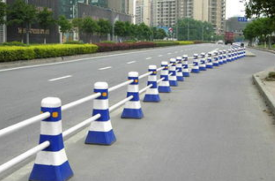 你知道道路交通设施如何保养吗？