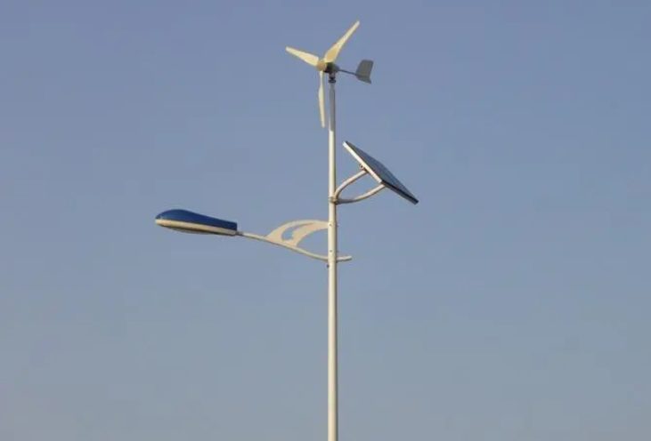 甘肃太阳能路灯厂家在夏季安装路灯时需要注意哪些问题？