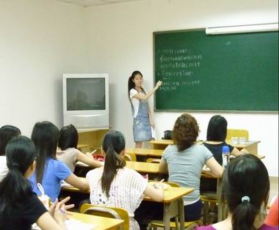 昆明日语培训分享学习日语必会的9大助词特殊用法！