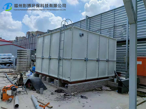 玻璃钢热水箱