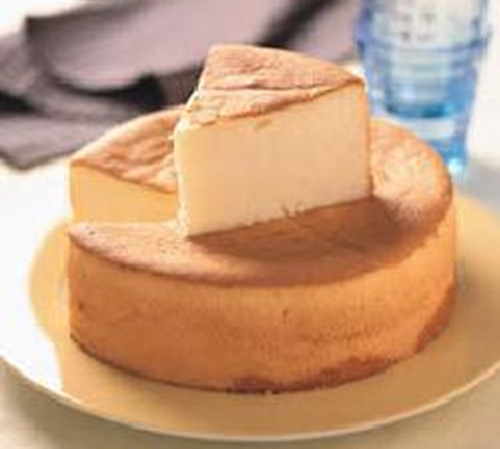 濮阳永兴专业烘焙技术培训学校为你讲述柠檬海绵蛋糕的制作方法