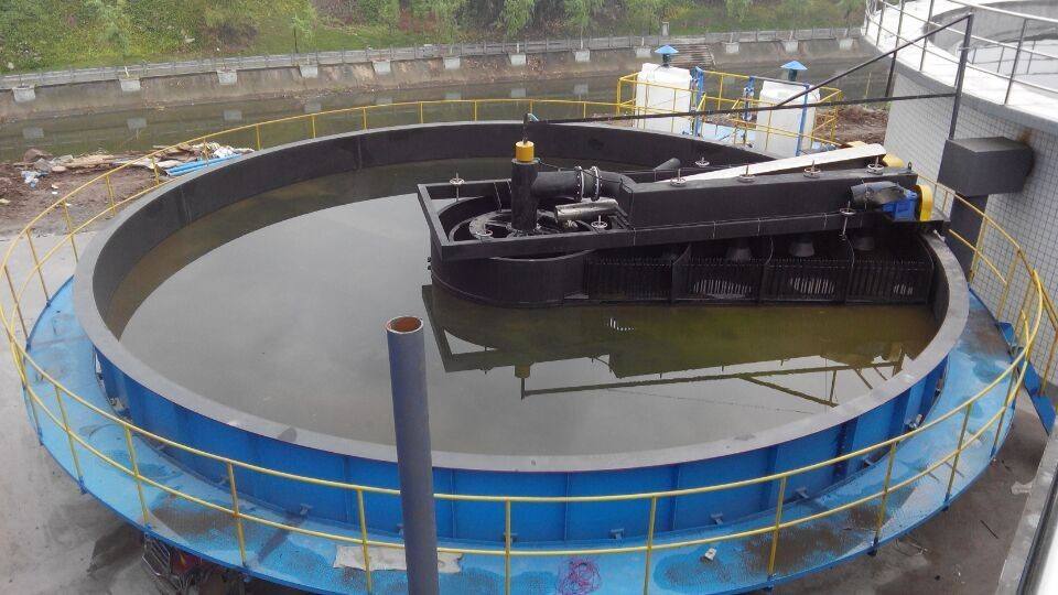 浅层气浮机如何完成污水处理流程?