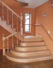 山东泰安室内楼梯厂家品牌楼梯代理实木楼梯加盟