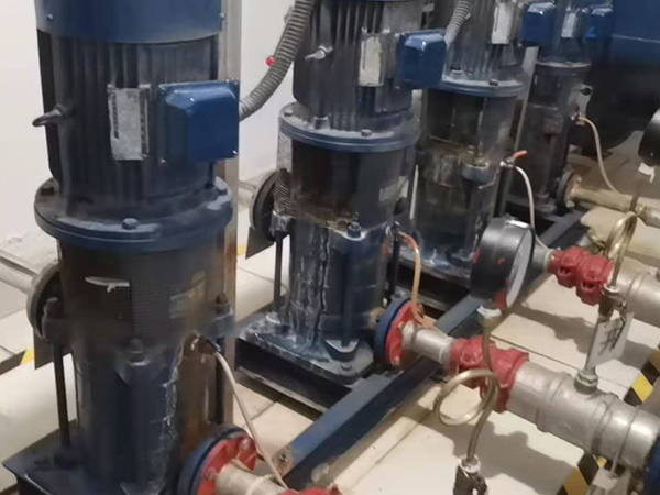 單級立式離心泵安裝展示