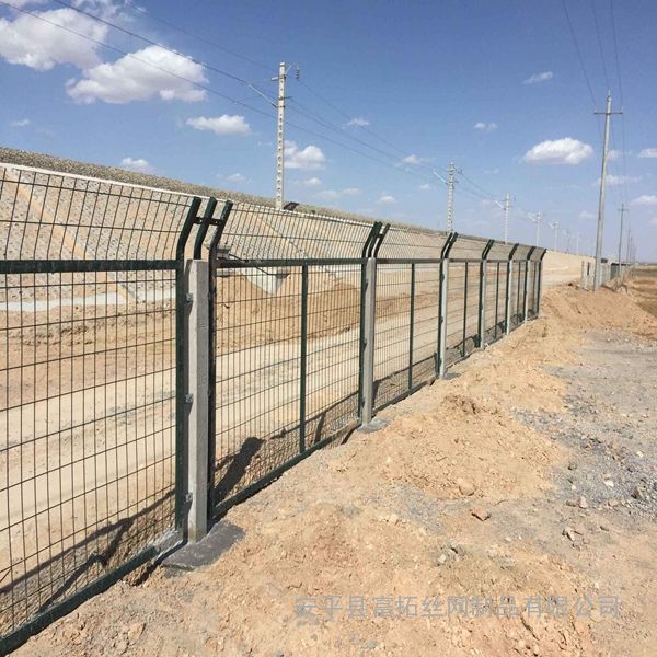 铁路护栏/围栏的施工流程和安装详解