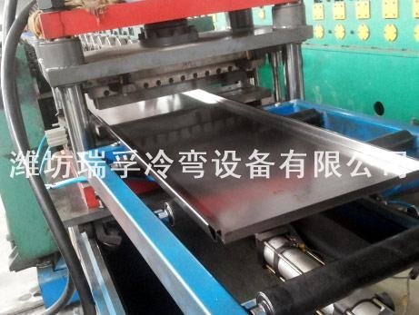 電纜橋架成型設備需職掌互聯網找準突擊口