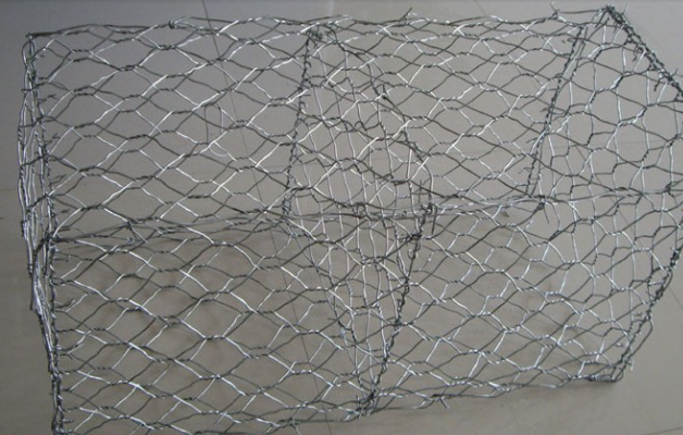 昆明石笼网教您如何选择堤坡石笼网