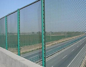 关于桥梁护栏网的设计规格知识