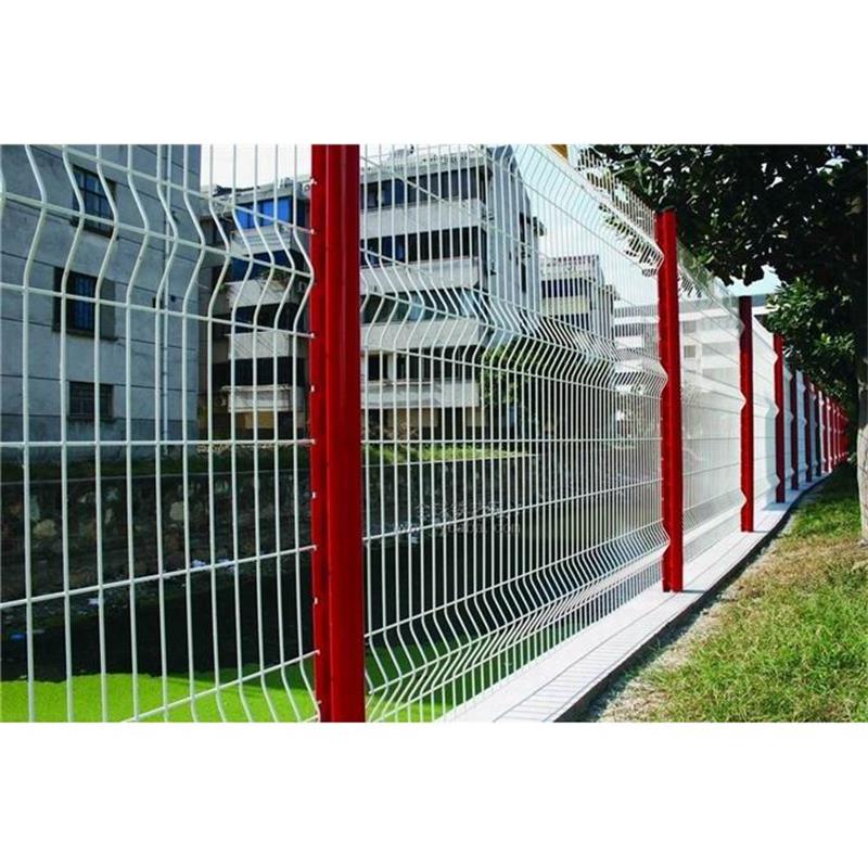 天津市红桥区别墅围栏网护栏网挑选时应该注意什么？护栏网特点