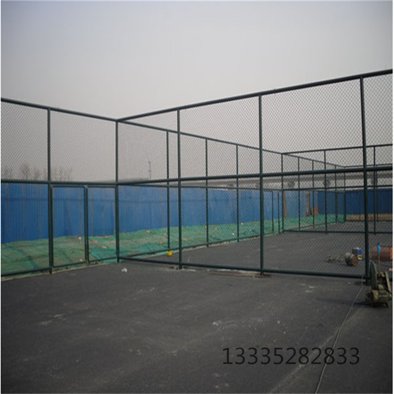谁知道河南省商丘市体育场护栏网的防腐方式和涂装工艺是什么？