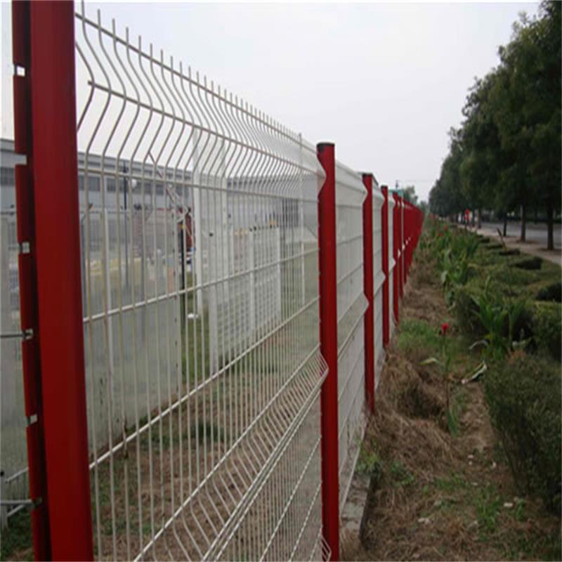 河南省林州市双边护栏网和双圈护栏网的区别是什么？护栏网价格护栏网专家