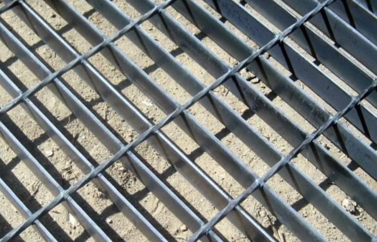 供应防护格栅-钢质热镀锌格栅