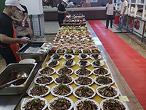 重庆食堂承包分享鱼肉和猪肉哪个营养高