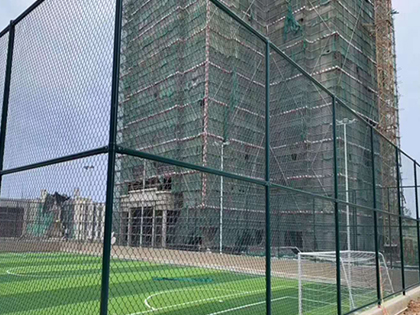贵州运动球场围网多少钱