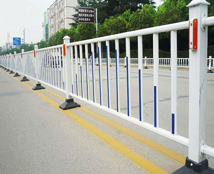 贵州防撞政护栏
