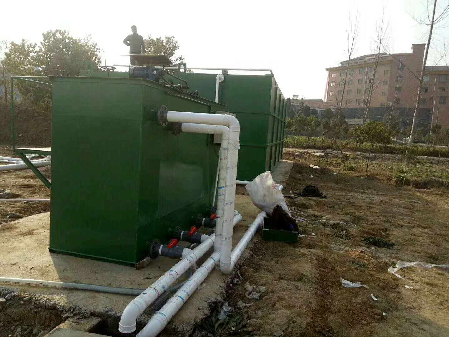一体化污水处理设备的预处理的方法