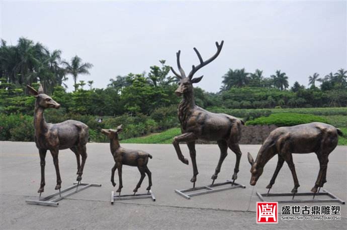 北京雕塑厂家让你体会不一样的艺术
