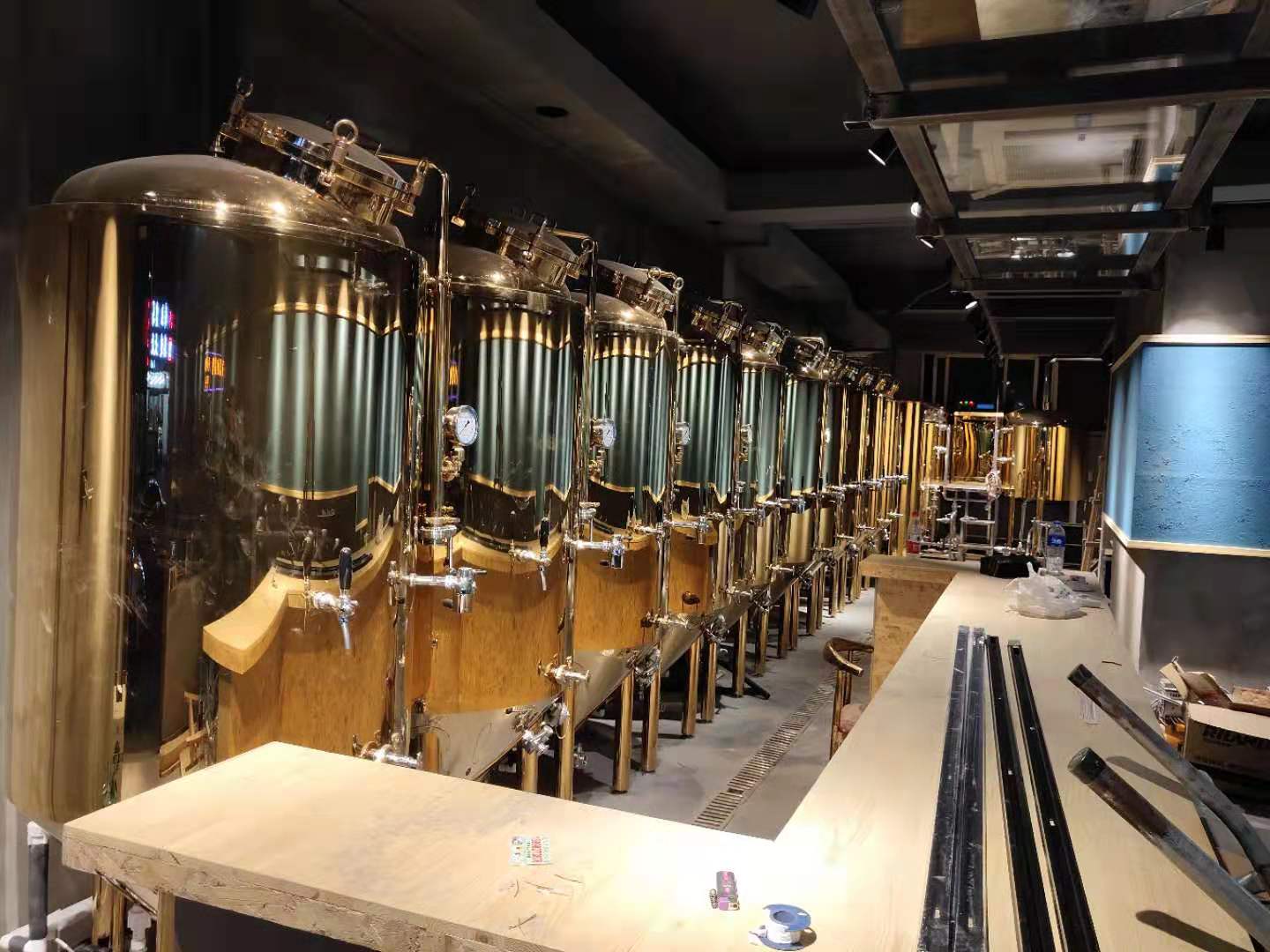 沈阳啤酒设备关于精酿啤酒设备的运作原理