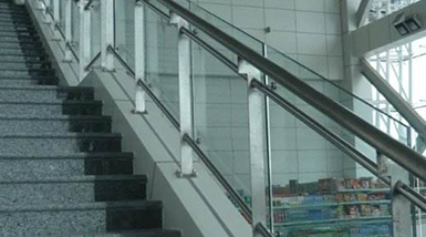 专业不锈钢立柱结构楼梯工程制作加工流程