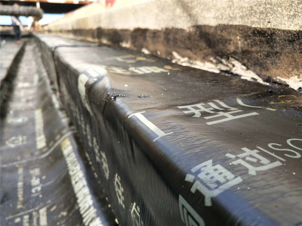 西安专业防水公司提醒屋顶防水施工加强管理维护