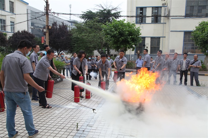 华星红外器件分公司开展消防灭火演练活动