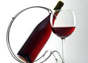 秋季多喝红酒有助于暖胃美颜的最佳效果