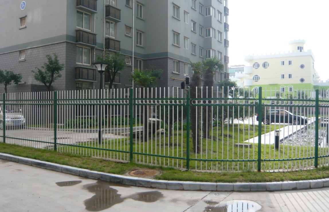 围栏的广泛使用为建材发展的新纪元