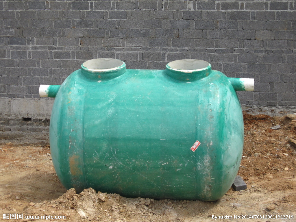 预制钢筋混凝土化粪池相对传统化粪池有哪些优势？