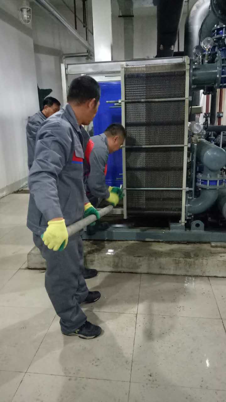 沈阳中央空调清洗公司介绍中央空调水系统清洗与维护建议