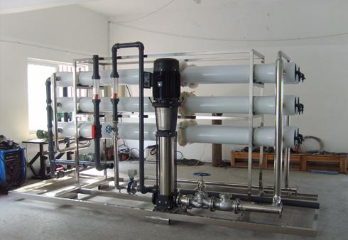 江苏/泰州简析桶装水设备的生产特点